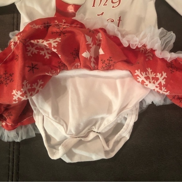 ⭐️Host Pick⭐️ Baby’s First Christmas Dress - Picture 9 of 9